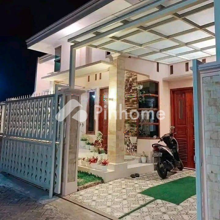 dijual rumah 1 lantai 2kt 60m2 di buahbatu margacinta - 1