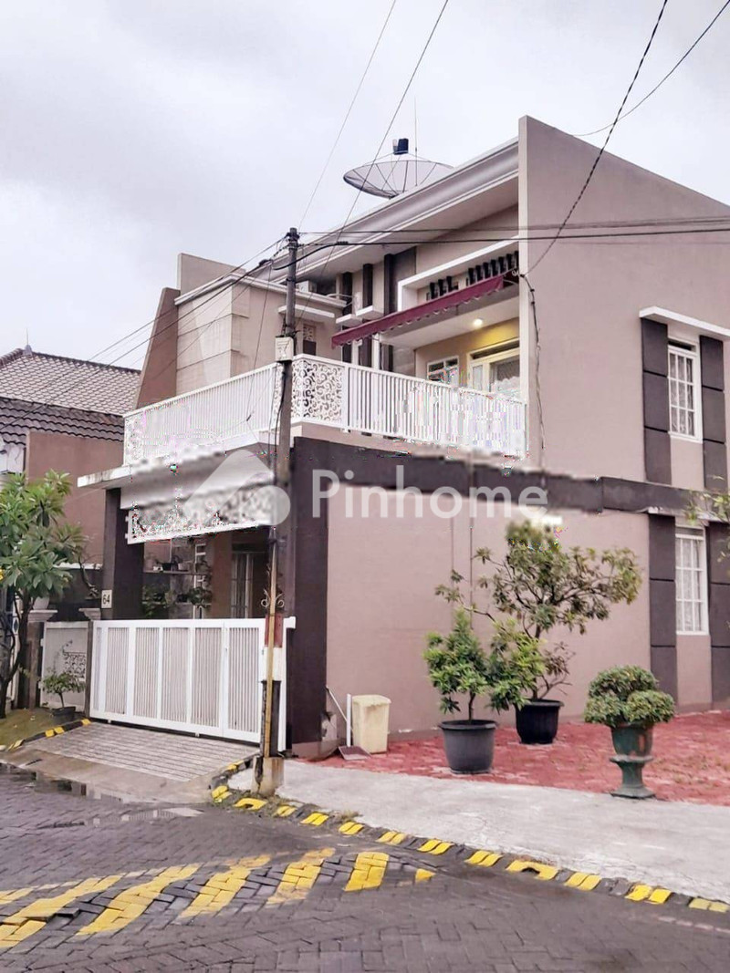 dijual rumah 1 lantai 4kt 136m2 di waru - 1