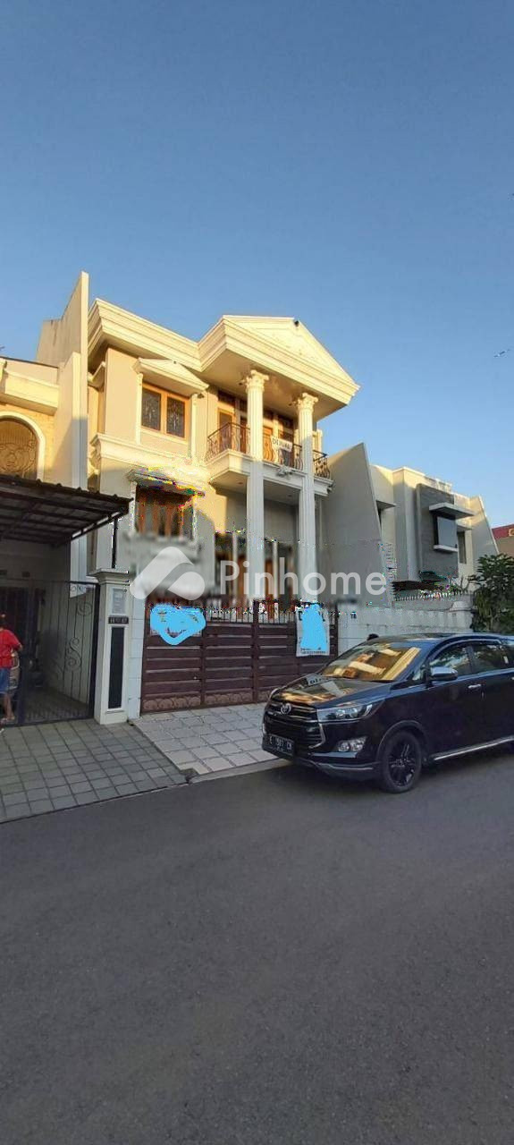 dijual rumah 2 lantai 4kt 250m2 di kembangan - 1