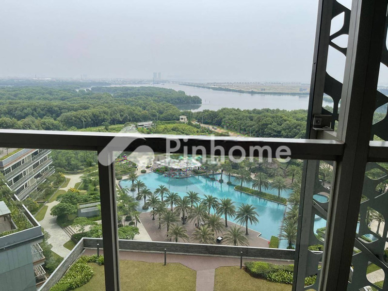 disewakan apartemen di gold coast - 1