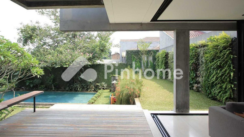 dijual rumah bagus dan indah di menteng dalam - 2