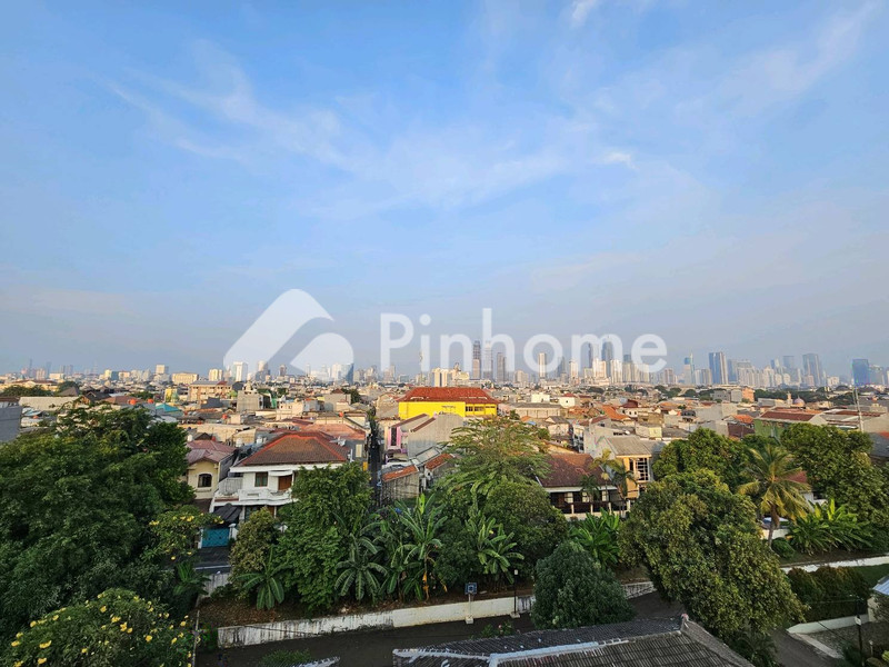dijual rumah di semper barat - 2