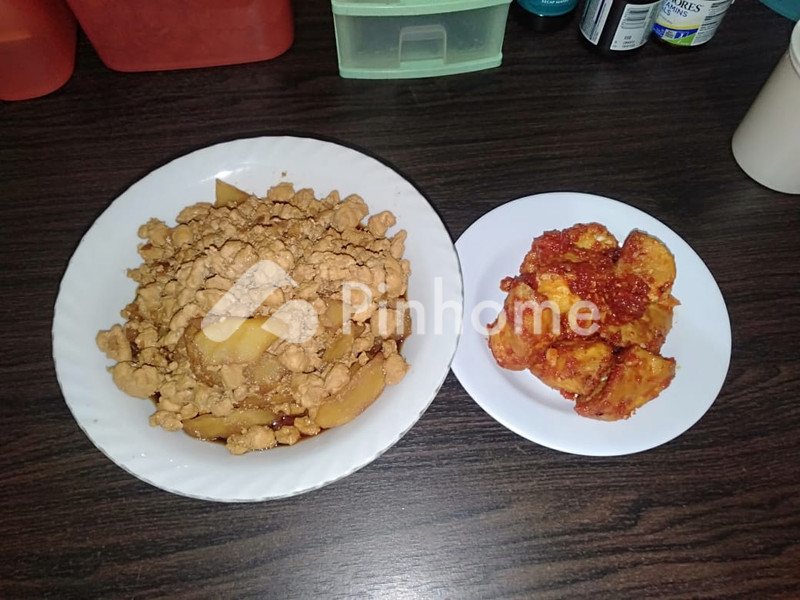 dijual rumah meriah di 22 ilir - 2