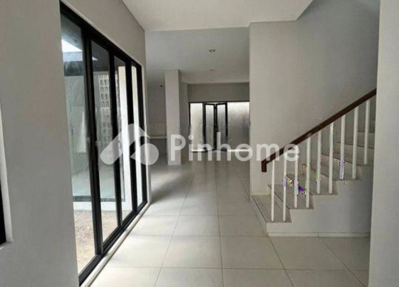 disewakan apartemen murah meriah dan murah merekah di kedoya utara - 2