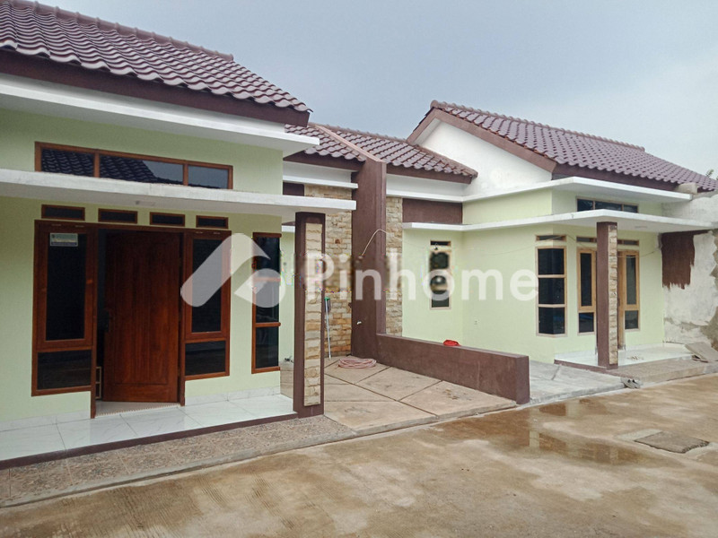 dijual rumah 1 lantai 2kt 50m2 di jl raya cipayung pertanian - 1