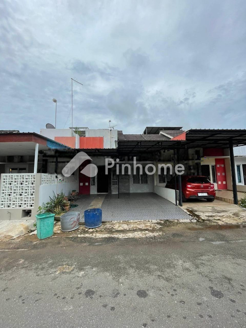 dijual rumah 1 lantai 3kt 102m2 di central sukajadi - 1