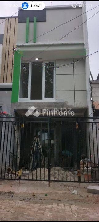 dijual rumah 13123 di wiyung - 1