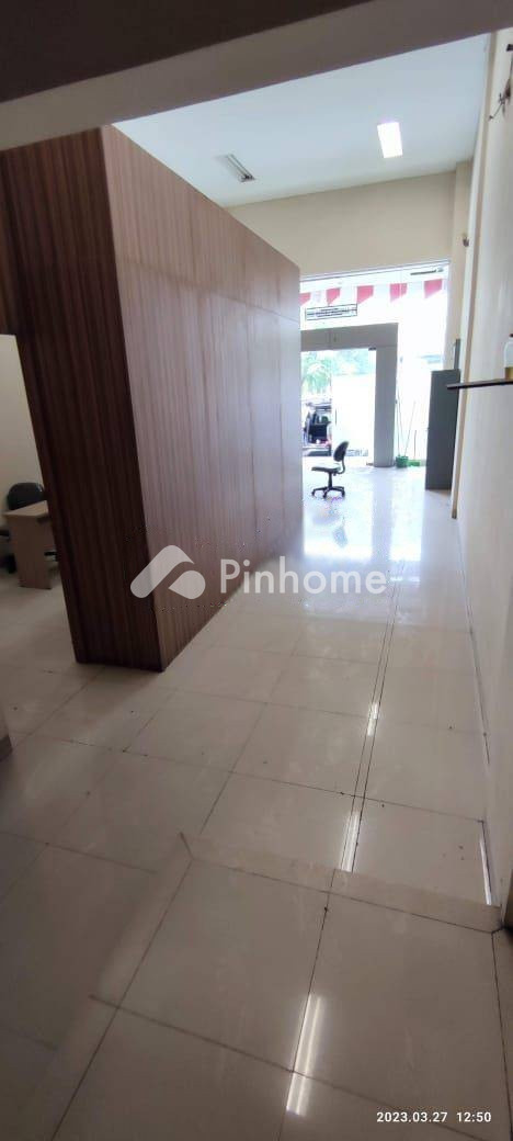 dijual ruko 3 lantai 255m2 di kelapa gading - 1