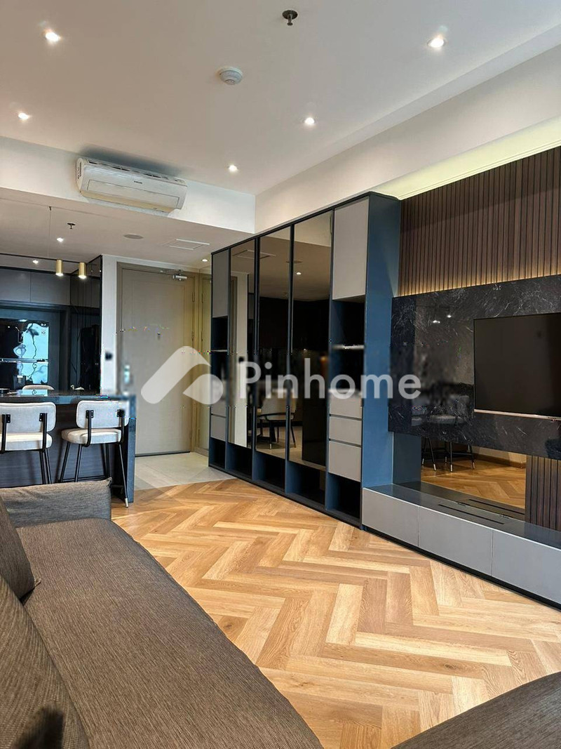disewakan apartemen di gold coast - 1