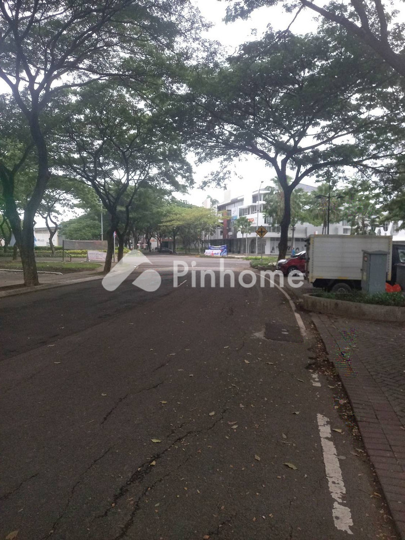 dijual rumah di cengkareng timur - 2