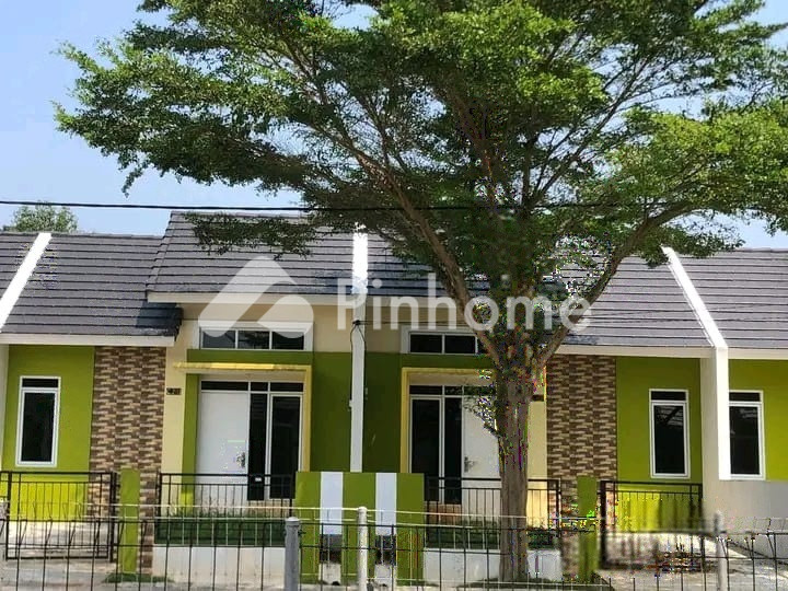 dijual rumah mewah sekali dua kali juga di cengkareng timur - 1