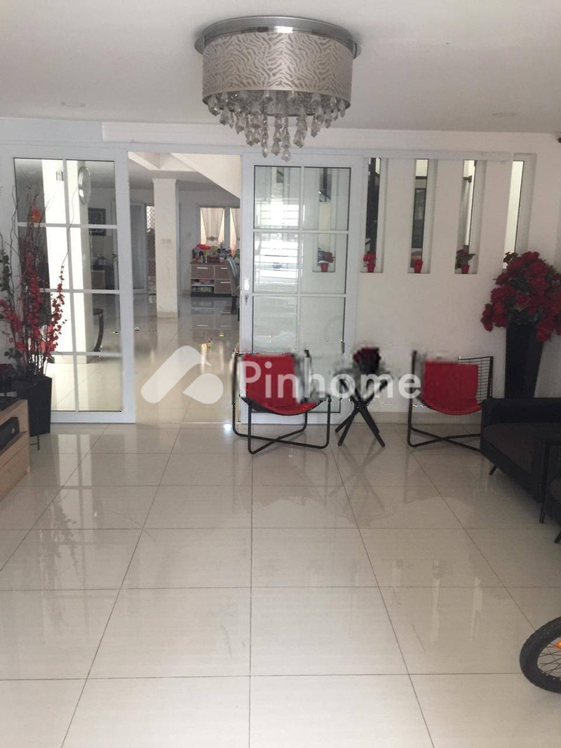 dijual rumah 1 lantai 4kt 200m2 di sunter agung karya - 1