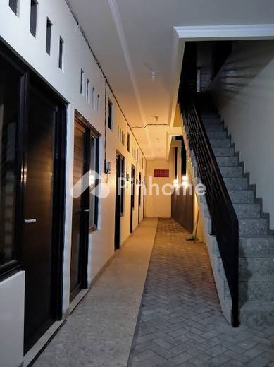 kost griya luxury lokasi strategis di gagalur - 4