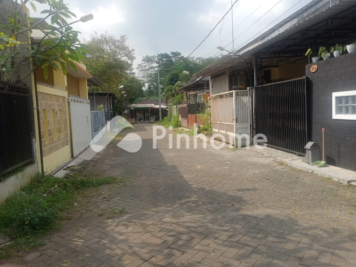 rumah yang nyaman untuk rebahan - 23