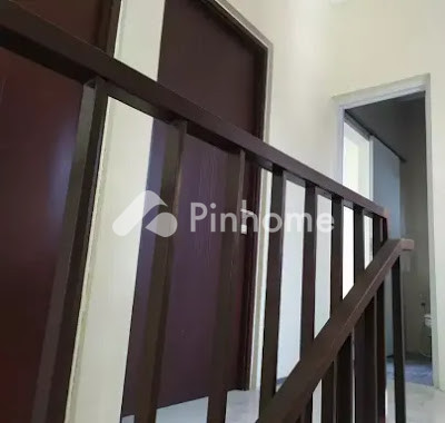 dijual rumah 2 lantai 4kt 96m2 di cireundeu - 6