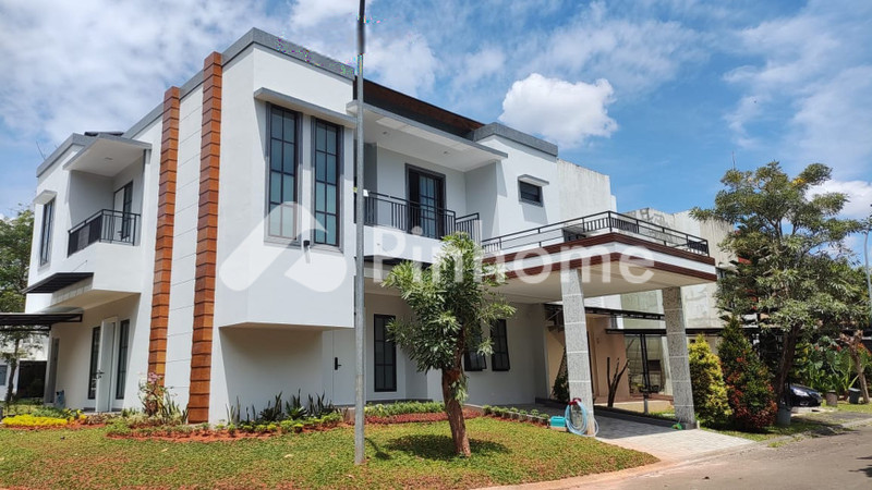 disewakan rumah  di cihuni - 3