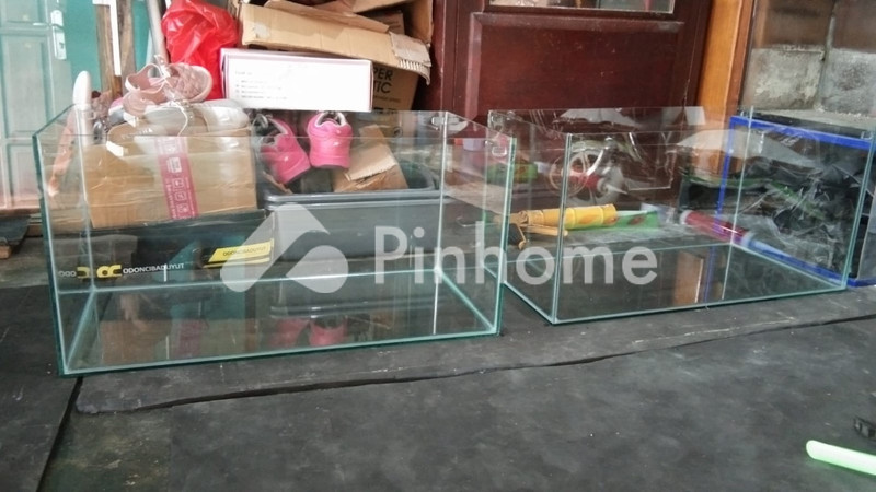 dijual rumah di jl  jend  sudirman - 3