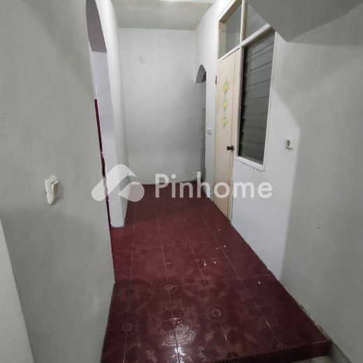 dijual rumah 2 lantai 2kt 90m2 di tangerang - 11