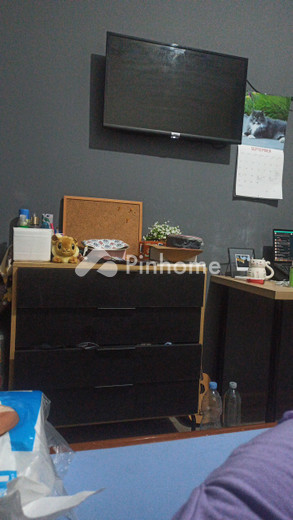 dijual rumah 1 lantai 1kt 101m2 di kebayakan