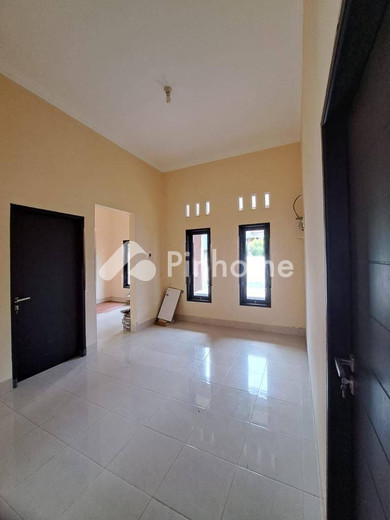 dijual rumah 1 lantai 3kt 147m2 di jempong - 8