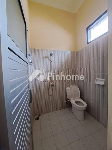 dijual rumah 1 lantai 3kt 147m2 di jempong - 9