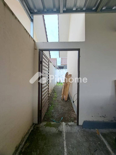 dijual rumah 1 lantai 3kt 147m2 di jempong - 10
