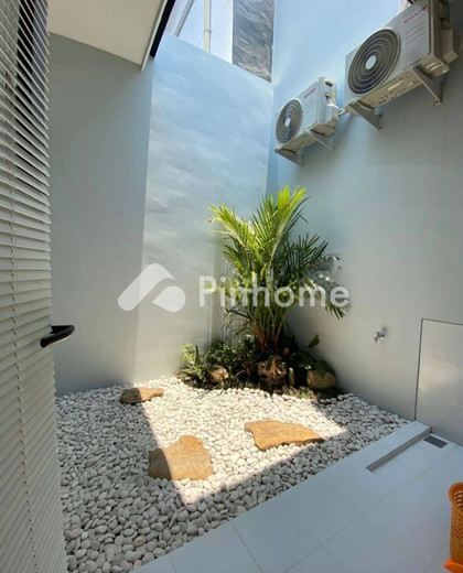 dijual rumah 2 lantai 3kt 53m2 di jl cempaka putih tengah - 7