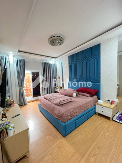 dijual rumah 2 lantai 4kt 119m2 di jagakarsa - 3