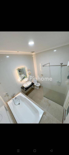 dijual rumah 2 lantai 4kt 156m2 di mulyorejo - 11