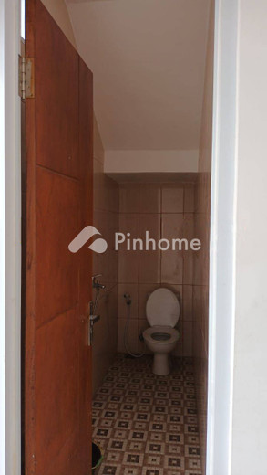 dijual rumah 2 lantai 3kt 70m2 di arcamanik - 6