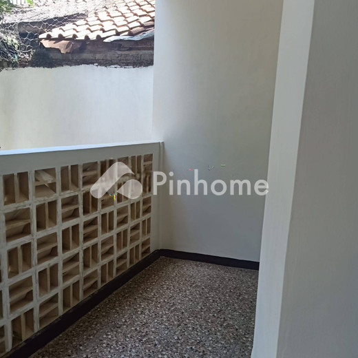 dijual rumah 2 lantai 4kt 78m2 di soekarno hatta  riung bandung - 14