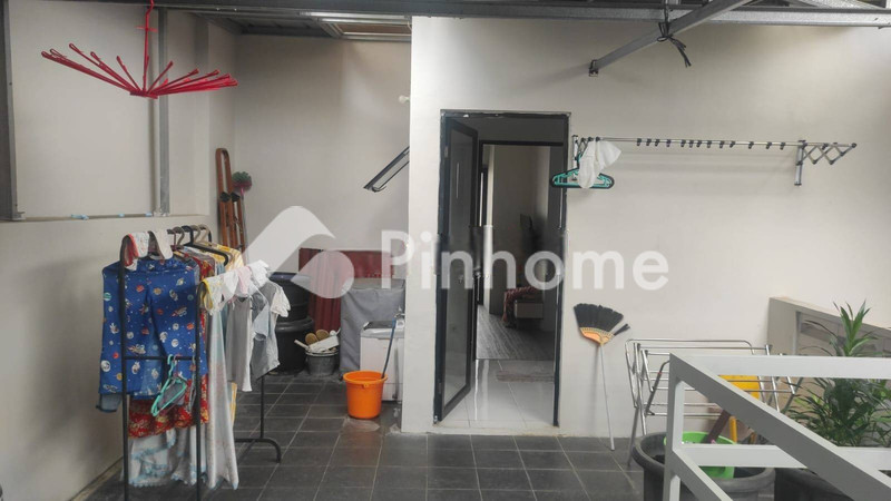 dijual rumah 2 lantai 2kt 100m2 di serpong estate ciater - 7