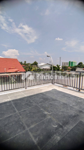 dijual rumah 2 lantai 3kt 66m2 di pudakpayung banyumanik semarang - 9