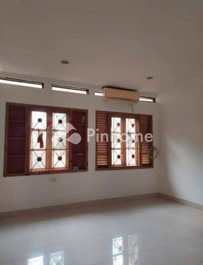 dijual rumah 2 lantai 4kt 216m2 di bima buana - 10