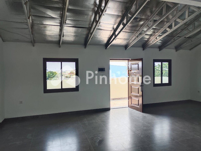 dijual ruko 3 lantai 300m2 di tangerang - 6