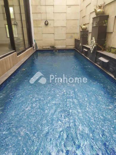 dijual rumah 4 lantai 4kt 180m2 di jatisampurna  jati sampurna - 10