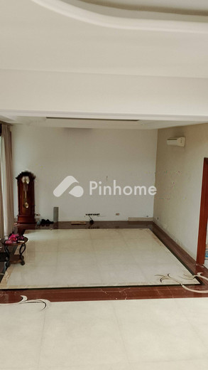 dijual rumah 3 lantai 4kt 550m2 di papandayan gajahmungkur semarang - 9