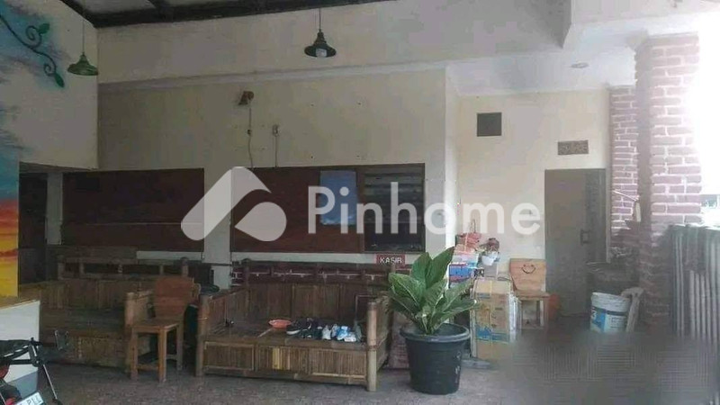 dijual rumah 2 lantai 3kt 200m2 di kalicari singa tlogosari semarang - 6