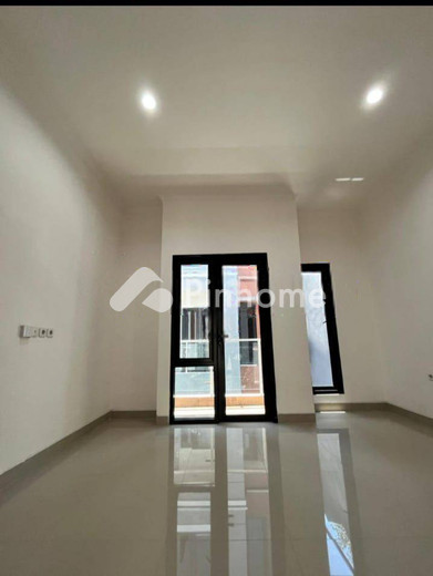 dijual rumah rumah di cipinang elok jakarta timur - 6