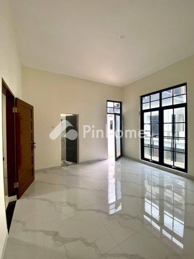 dijual rumah 1 lantai 2kt 72m2 di jl  setia budi dalam  komp  reyhan haus  kel  helvetia timur  kec  medan helvetia  kota medan  sumatera utara  20117 - 9