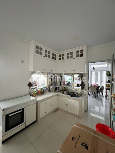 dijual rumah 2 lantai 4kt 172m2 di tebet - 3