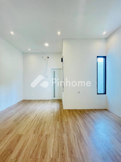 dijual rumah 2 lantai 3kt 104m2 di cilandak - 8