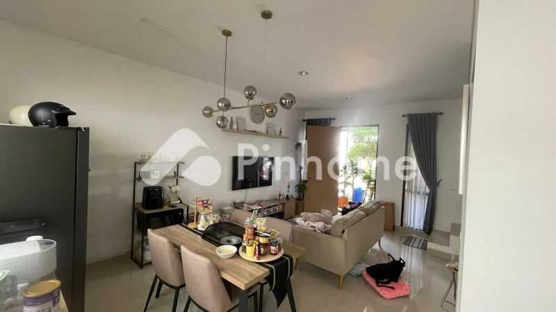 dijual rumah 2 lantai 3kt 60m2 di serpong - 3