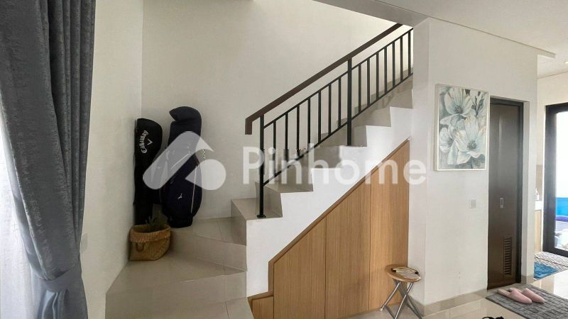 dijual rumah 2 lantai 3kt 60m2 di serpong - 7