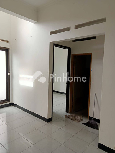 dijual rumah 1 lantai 2kt 101m2 di jl malangbong antapani bandung - 3