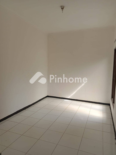 dijual rumah 1 lantai 2kt 101m2 di jl malangbong antapani bandung - 9