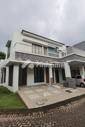 dijual rumah 2 lantai 4kt 173m2 di sektor 7 bintaro jaya tangerang selatan - 2