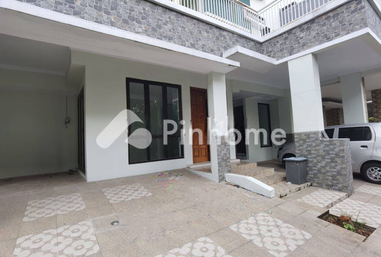 dijual rumah 2 lantai 4kt 173m2 di sektor 7 bintaro jaya tangerang selatan - 10