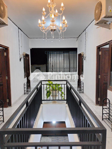 dijual rumah 2 lantai 11kt 100m2 di jalan elang - 6
