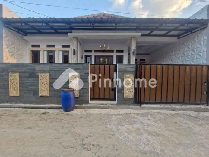 dijual rumah 1 lantai 2kt 70m2 di buahbatu  margacinta - 1